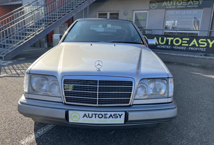 Mercedes CLASSE E CABRIOLET 320 E Cabriolet 220 ch  6 Cylindres en ligne / COLLECTION