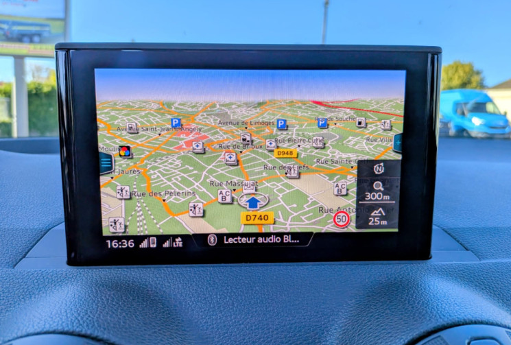 Audi Q2 1.0 TSI DESIGN LUXE 116 cv - CAMERA DE RECUL - GPS - GARANTIE 12 MOIS - 