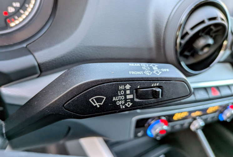 Audi Q2 1.0 TSI 116 DESIGN LUXE / CAMERA DE RECUL / GPS / GARANTIE 12 MOIS 