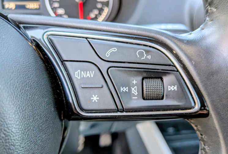 Audi Q2 1.0 TSI DESIGN LUXE 116 cv - CAMERA DE RECUL - GPS - GARANTIE 12 MOIS - 