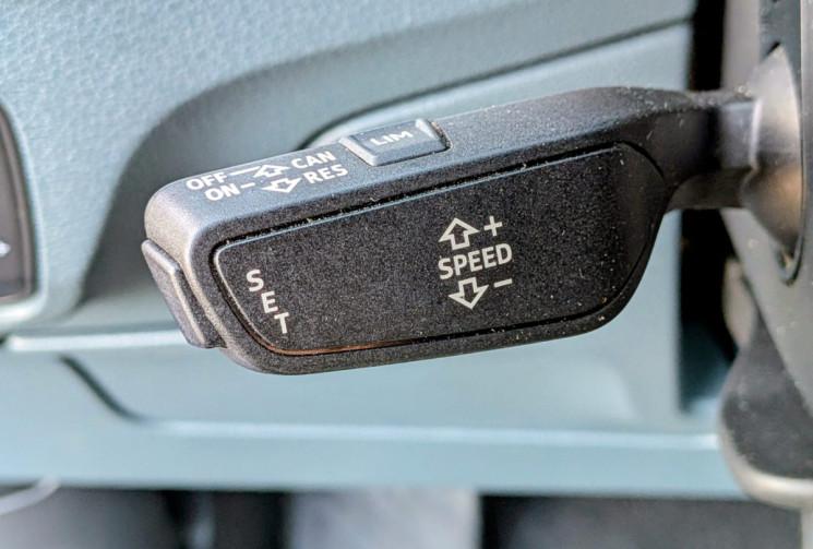 Audi Q2 1.0 TSI DESIGN LUXE 116 cv - CAMERA DE RECUL - GPS - GARANTIE 12 MOIS - 