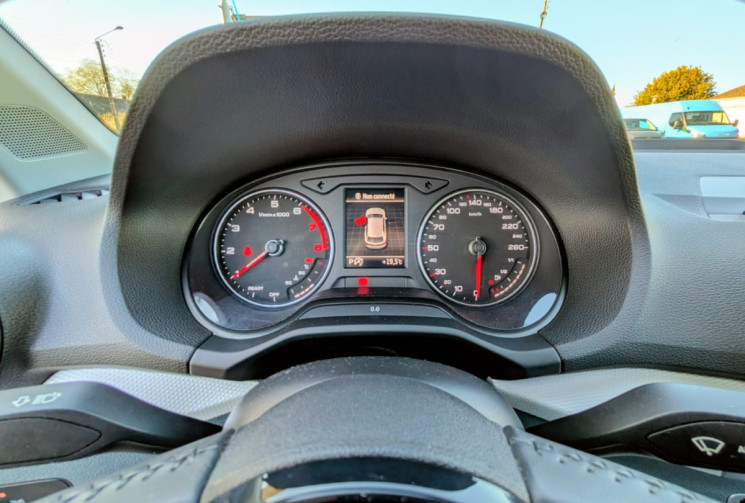 Audi Q2 1.0 TSI 116 DESIGN LUXE / CAMERA DE RECUL / GPS / GARANTIE 12 MOIS 