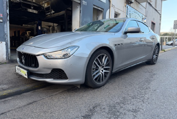 Maserati GHIBLI SQ4 3.0 V6 410 CV / HARMAN CARDON / GPS / TEL / XENON ADAPTATIF TURNER  
