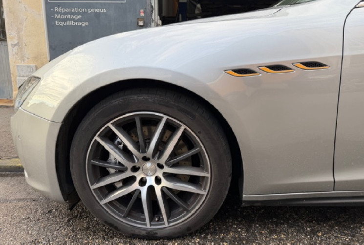 Maserati GHIBLI SQ4 3.0 V6 410 CV / HARMAN CARDON / GPS / TEL / XENON ADAPTATIF TURNER  