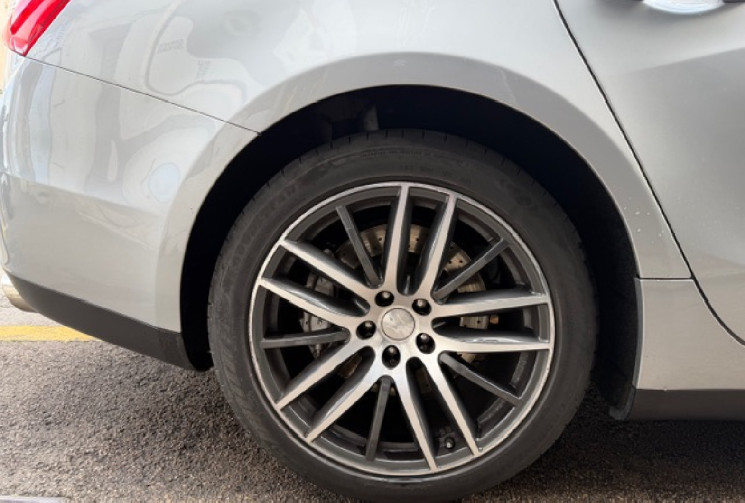 Maserati GHIBLI SQ4 3.0 V6 410 CV / HARMAN CARDON / GPS / TEL / XENON ADAPTATIF TURNER  