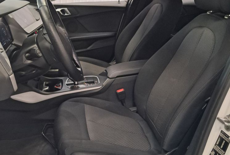 BMW Série 1 III (F40) 118iA 136 DKG7  -  