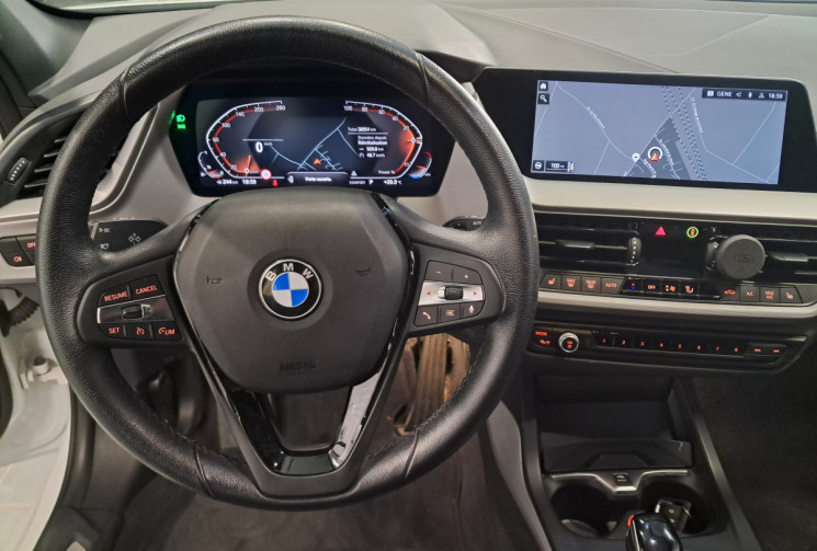 BMW Série 1 III (F40) 118iA 136 DKG7  -  