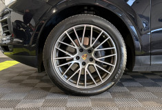Porsche Cayenne  3.0 V6 462 e-HYBRID - Pack black / PDLS + / Bose / Porsche approved 24 mois 