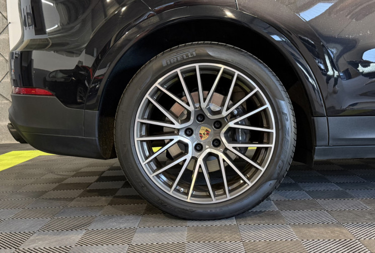 Porsche Cayenne  3.0 V6 462 e-HYBRID - Pack black / PDLS + / Bose / Porsche approved 24 mois 