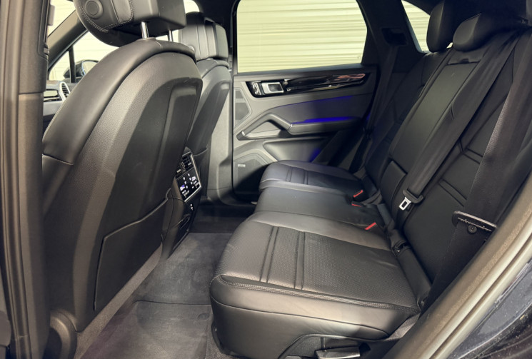 Porsche Cayenne  3.0 V6 462 e-HYBRID - Pack black / PDLS + / Bose / Porsche approved 24 mois 