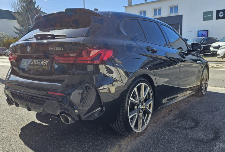 BMW Série 1 M135i xDrive 306 ch Sièges sport  Toit ouvrant pano Harman Kardon 