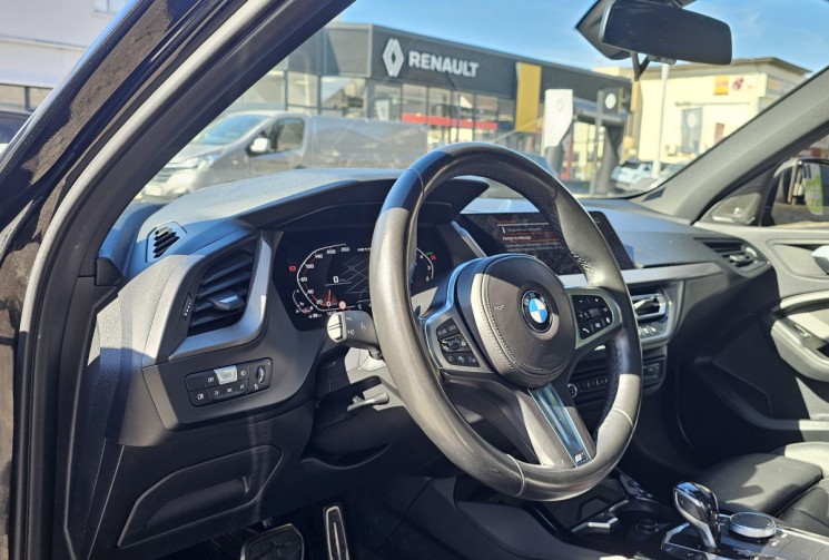 BMW Série 1 M135i xDrive 306 ch Sièges sport  Toit ouvrant pano Harman Kardon 