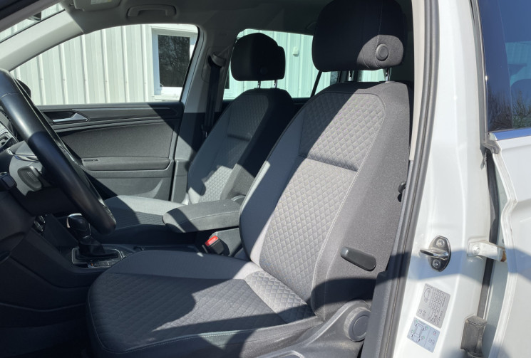 Volkswagen Tiguan 2.0 TDI 150 ch Confortline 4 Motion *Attelage élec*Sièges Chauffants*Hayon elec