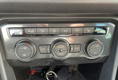 Volkswagen Tiguan 2.0 TDI 150 ch Confort Line 4 Motion *Attelage élec*Sièges Chauffants*Hayon elec