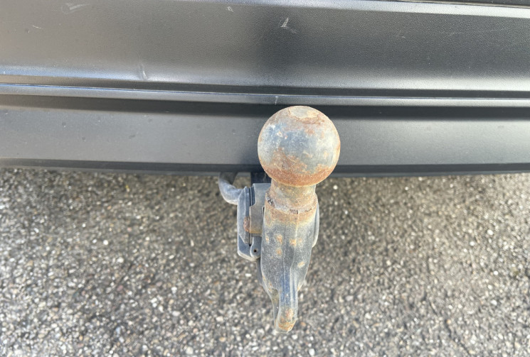 Volkswagen Tiguan 2.0 TDI 150 ch Confort Line 4 Motion *Attelage élec*Sièges Chauffants*Hayon elec