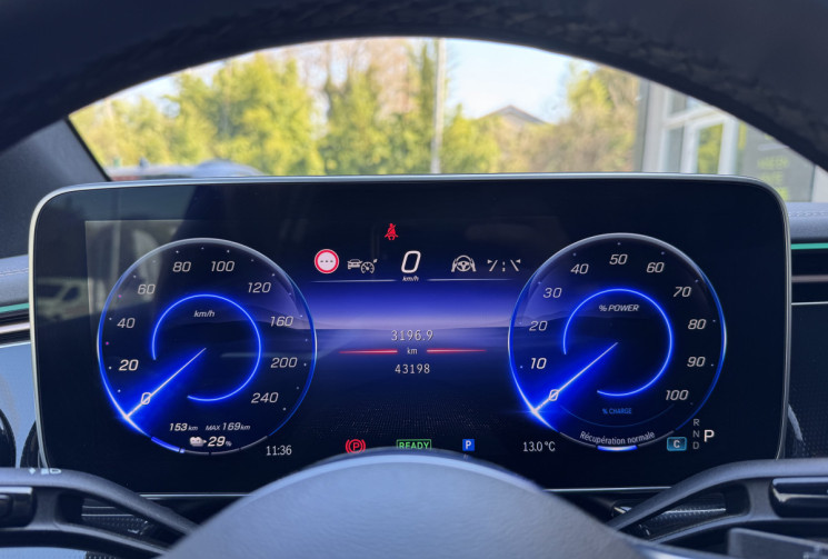 Mercedes EQE SUV 350 + 292 ELECTRIC ART PREMIUM AIRMATIC * ATTELAGE * DIGITAL LIGHT  * ROUES DIRECT.