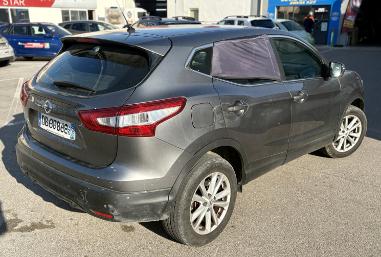 Nissan Qashqai 1.2 TCE 115cv Acenta / 85000km / Révisé / Tres bon état 