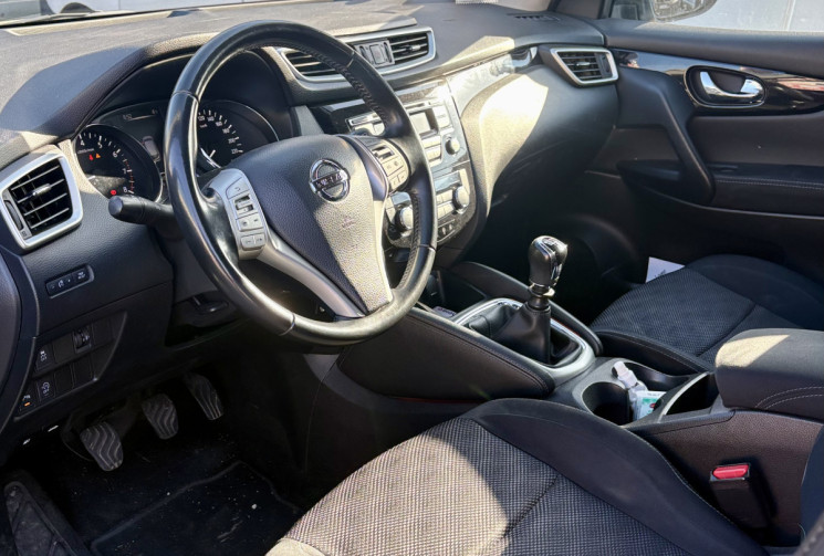 Nissan Qashqai 1.2 115cv Acenta / 95000km / Révisé / Tres bon état 