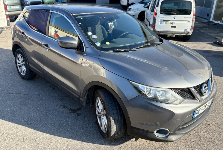 Nissan Qashqai 1.2 TCE 115cv Acenta / 85000km / Révisé / Tres bon état 
