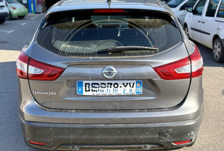 Nissan Qashqai 1.2 TCE 115cv Acenta / 83000km / Révisé / Tres bon état 