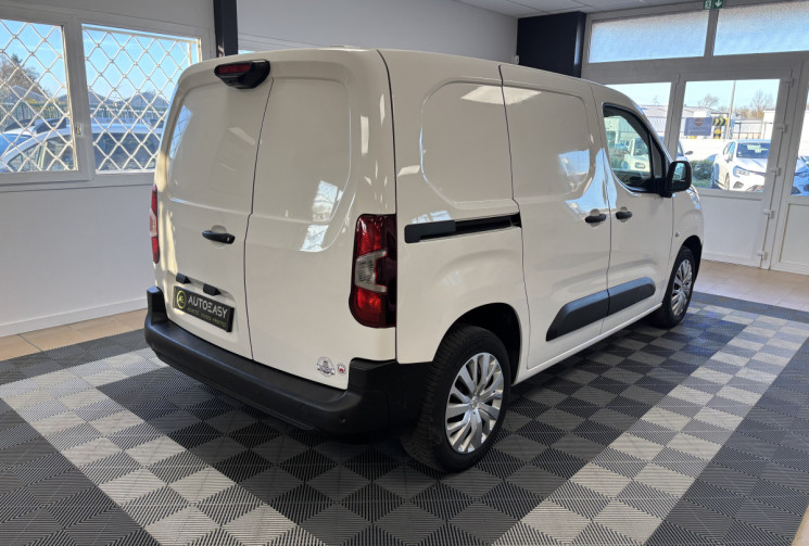 Peugeot Partner 1.5 BLUEHDI 130 ASPHALT