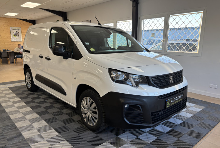 Peugeot Partner 1.5 BLUEHDI 130 ASPHALT