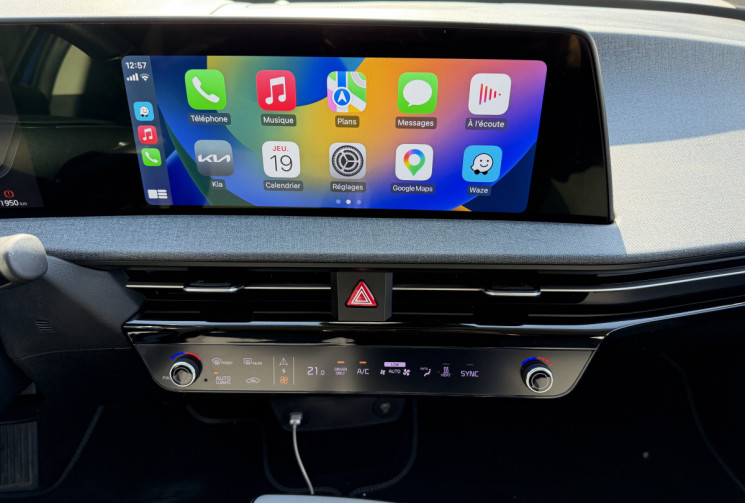 Kia EV6 325 ch Air Active 4WD / Suivi 100% KIA / Première main / TVA