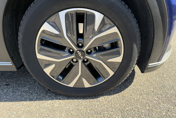 Kia EV6 325 ch Air Active 4WD SOH 100% / Suivi 100% KIA / Première main / TVA