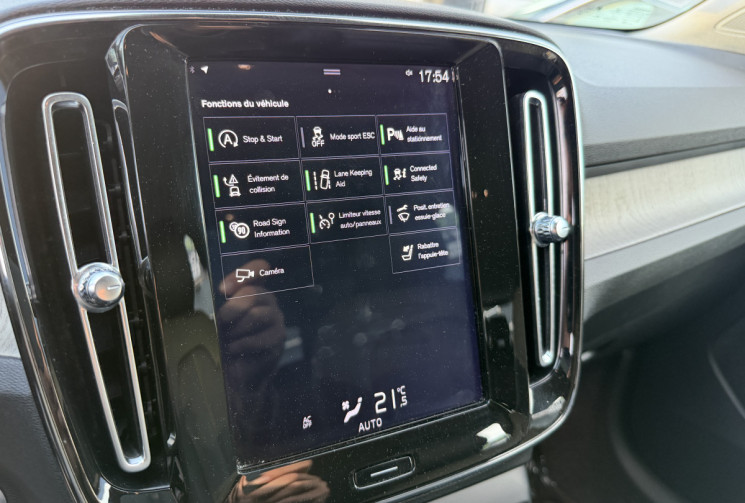 Volvo XC40 D3 150 Ch INSCRIPTION GEARTRONIC 8 * GARANTIE 57 MOIS * CARPLAY * LED