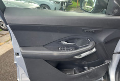 Jaguar E-Pace  Phase 2 D200 2.0 D 16V Mild Hybrid AWD 204 cv R-DYNAMIC