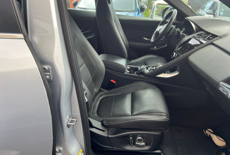 Jaguar E-Pace  Phase 2 D200 2.0 D 16V Mild Hybrid AWD 204 cv R-DYNAMIC