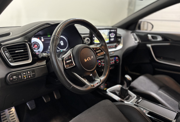 Kia Ceed 1.6 CRDI 136ch MHEV GT Line