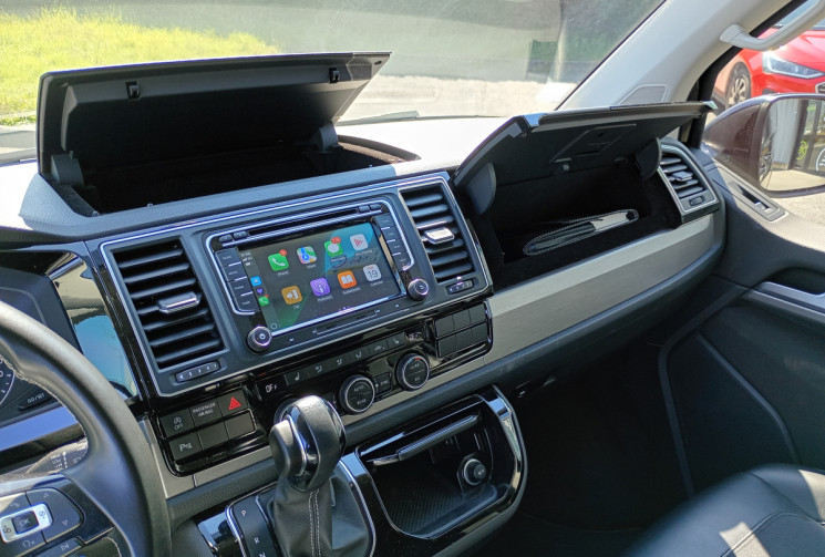 Volkswagen Multivan 2.0 TDI 204 7 Places DSG7 Carat Edition avec Attelage