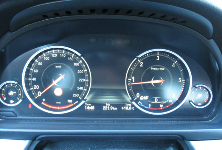 BMW Série 5 (F10)  520d xDrive M-SPORT 190 Steptronic8