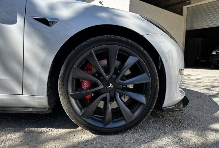 Tesla Model 3 Performance PUP AWD Upgrade // KIT MAXTON 