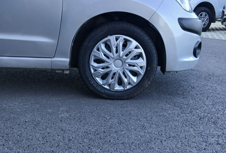 Nissan PIXO 1.0 i 12V 68 cv ACENTA