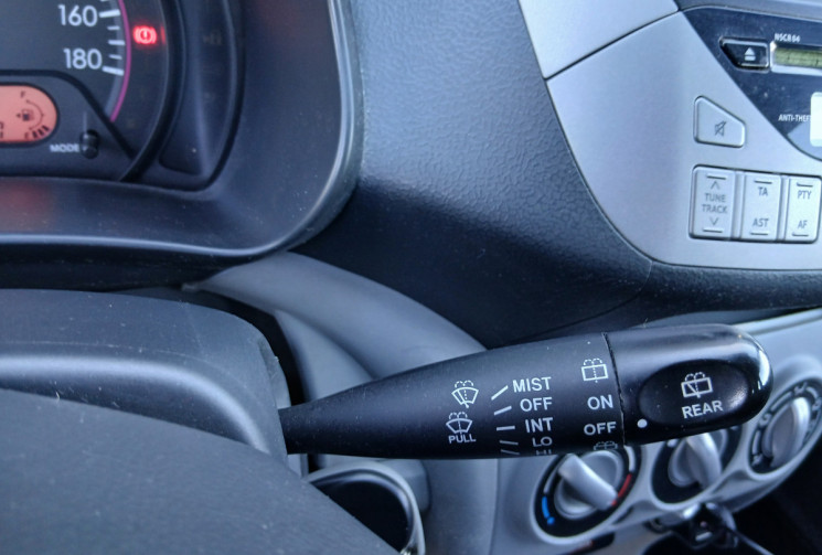 Nissan PIXO 1.0 i 12V 68 cv ACENTA