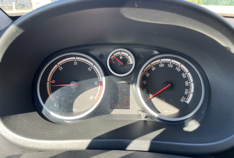 Opel Corsa D 3 portes Phase 2 1.3 CDTI  ecoFLEX 75 cv