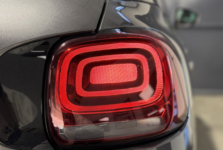 Citroën C3 Aircross  1.2 131 ch shine EAT6 - courroie distribution ok 