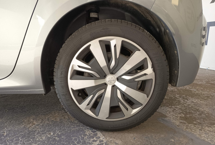 Peugeot 208 PHASE 2 1.5 blue HDI 100 SS ACTIVE BUSINESS ENTRETIEN A JOUR VEHICULE GARANTI 6 MOIS