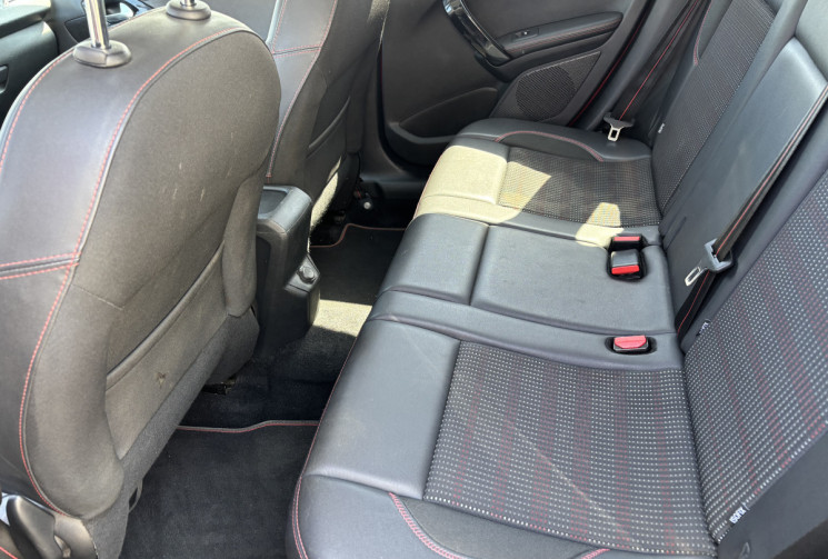 Peugeot 2008 1.2 THP 110 GT LINE