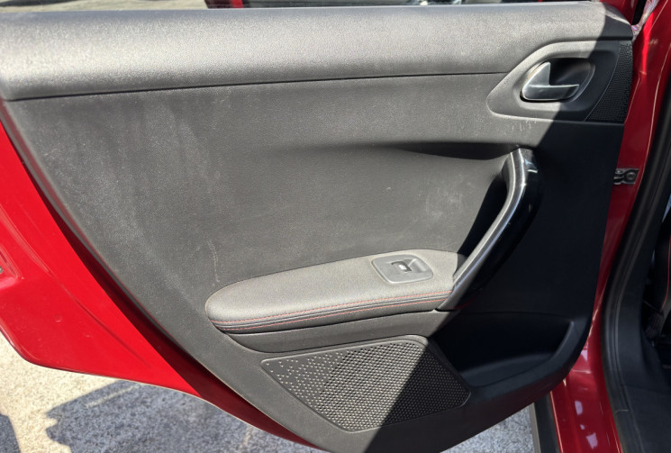 Peugeot 2008 1.2 THP 110 GT LINE