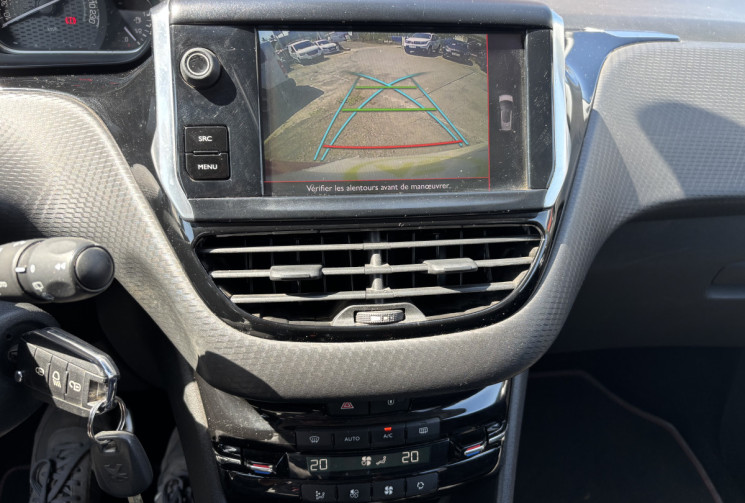 Peugeot 2008 1.2 THP 110 GT LINE