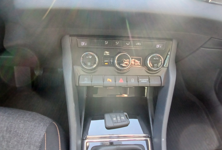 Skoda Karoq 1.0 TSI 12V 4x2 110 cv CLEVER