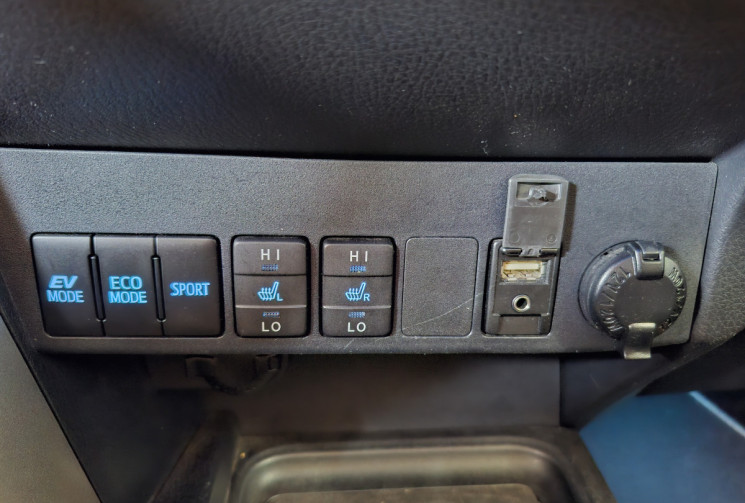 Toyota RAV4 2.5 197 4X4 LOUNGE  BVA CVT-HYB