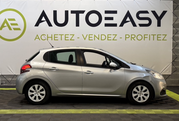 Peugeot 208 1.2 68ch Like - Distribution neuve 