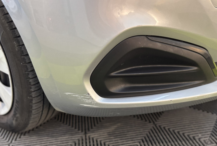 Peugeot 208 1.2 PureTech 68ch Like 5P