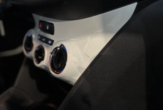 Peugeot 208 1.2 68ch Like - Distribution neuve 