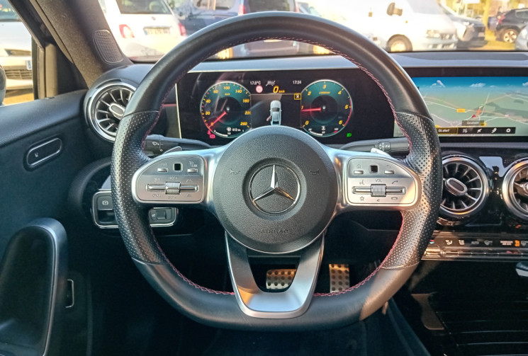 Mercedes CLASSE A BERLINE 180 d 116 ch AMG Line 7G-DCT - Sièges chauffants - Leds Multicouleurs -