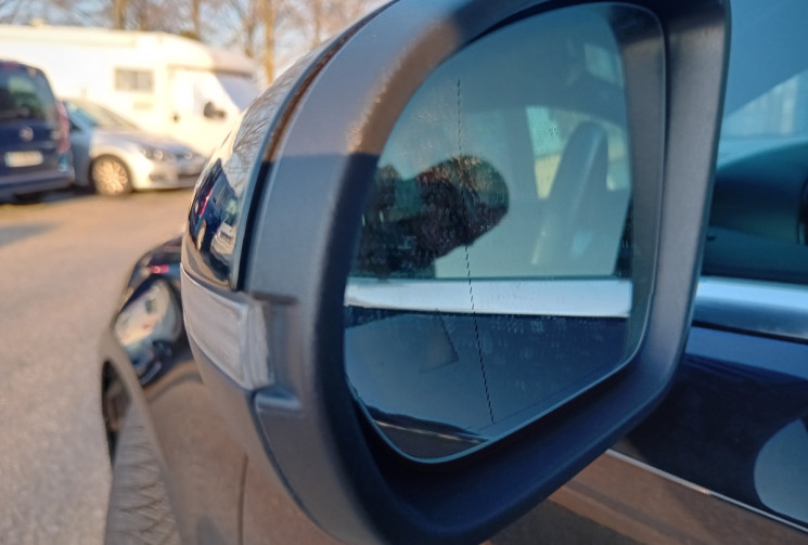 Mercedes CLASSE A BERLINE 180 d 116 ch AMG Line 7G-DCT - Sièges chauffants - Leds Multicouleurs -